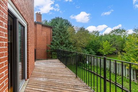 Photo 24 at 18 Parravano Court, Willowdale West, Toronto