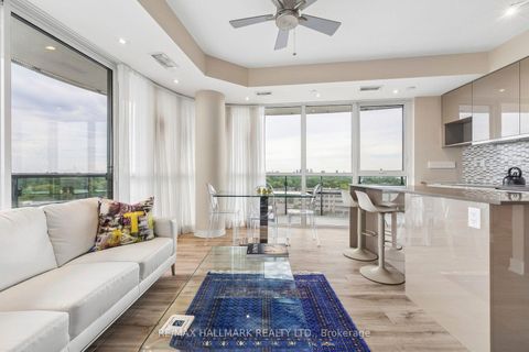 Photo 8 at 924 - 99 The Donway W, Don Mills, Toronto