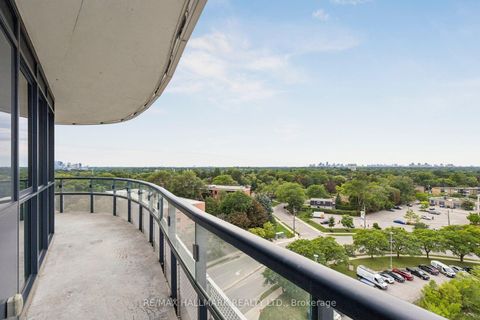 Photo 19 at 924 - 99 The Donway W, Don Mills, Toronto
