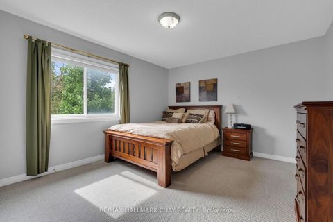 Photo 24 at 46 Birkhall Place, Shore, Barrie