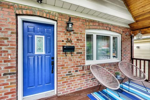 Photo 2 at 36 Criscoe Street, Smythe, Toronto
