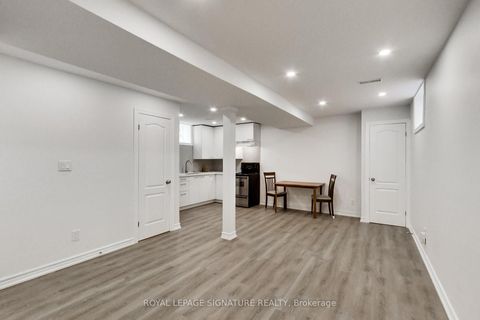 Photo 25 at 36 Criscoe Street, Smythe, Toronto