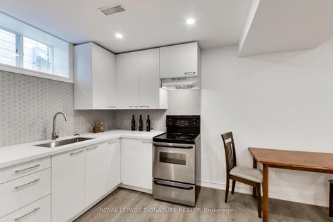 Photo 30 at 36 Criscoe Street, Smythe, Toronto