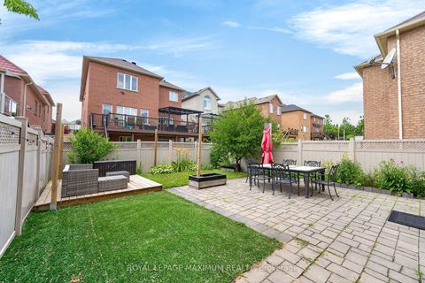 Photo 33 at 95 White Beach Crescent, Patterson, Vaughan