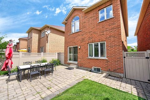 Photo 36 at 95 White Beach Crescent, Patterson, Vaughan