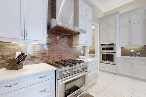 Photo 12 at 21 Conger Street, Patterson, Vaughan