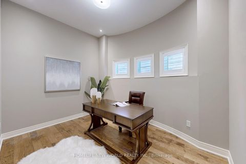 Photo 34 at 21 Conger Street, Patterson, Vaughan