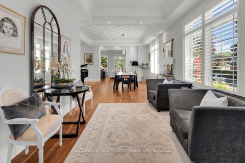 Photo 4 at 40 Divadale Drive, Leaside, Toronto