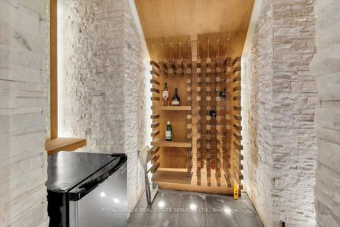 Photo 38 at 40 Divadale Drive, Leaside, Toronto