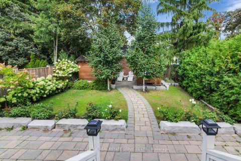 Photo 42 at 40 Divadale Drive, Leaside, Toronto