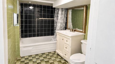 Photo 8 at 1139 Dovercourt Road, Wychwood, Toronto