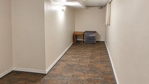 Photo 11 at 1139 Dovercourt Road, Wychwood, Toronto