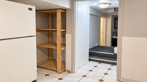 Photo 13 at 1139 Dovercourt Road, Wychwood, Toronto