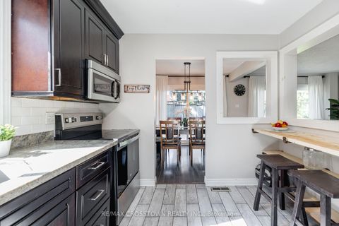 Photo 13 at 63 Oakridge Drive, Sunnidale, Barrie