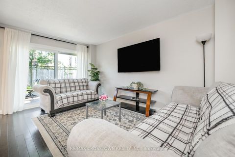 Photo 16 at 63 Oakridge Drive, Sunnidale, Barrie