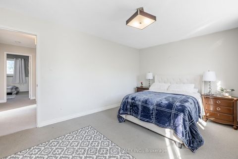Photo 22 at 63 Oakridge Drive, Sunnidale, Barrie