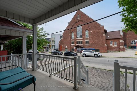 Photo 4 at 617 Delaware Avenue N, Wychwood, Toronto