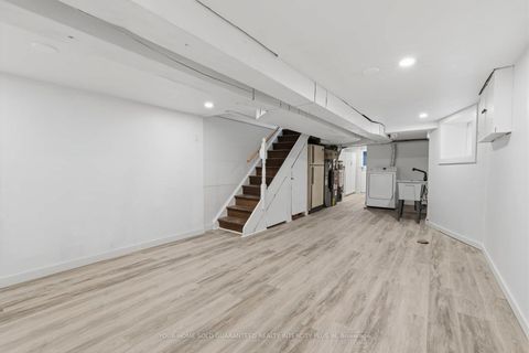 Photo 39 at 617 Delaware Avenue N, Wychwood, Toronto