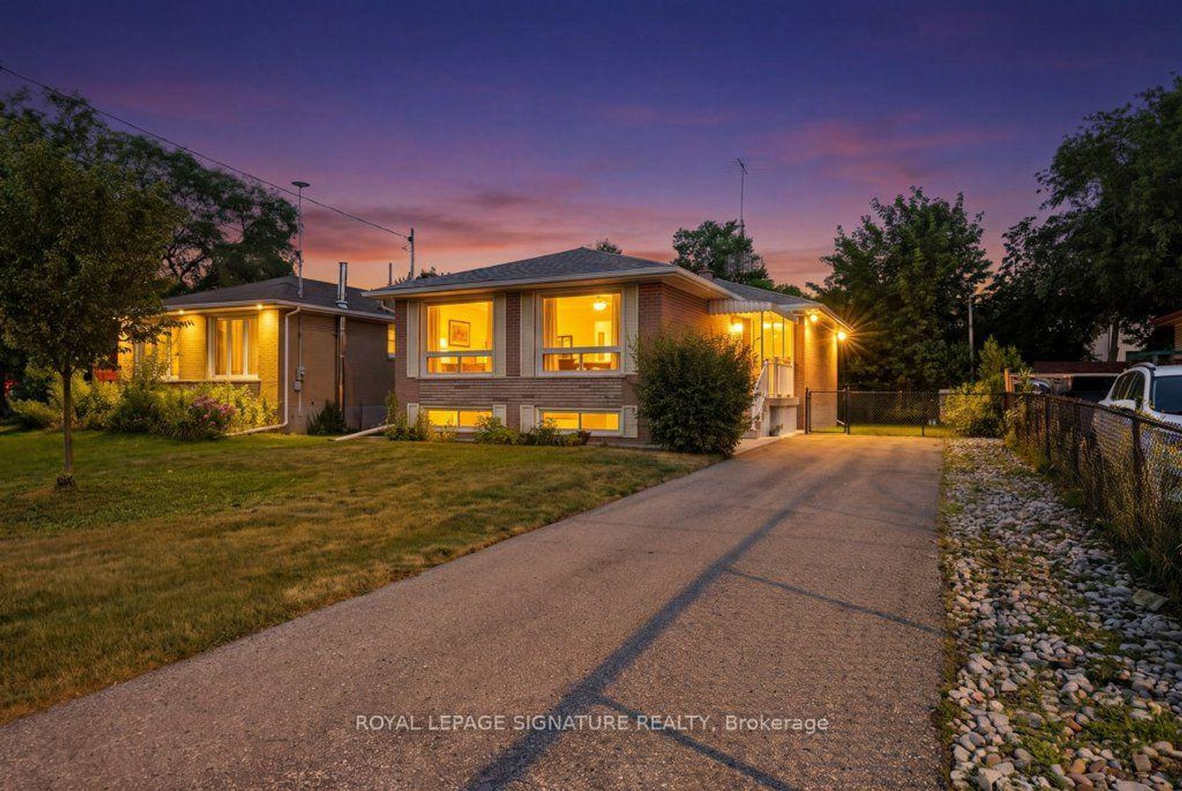 407 Wenlock Avenue, Harding, Richmond Hill photo 9