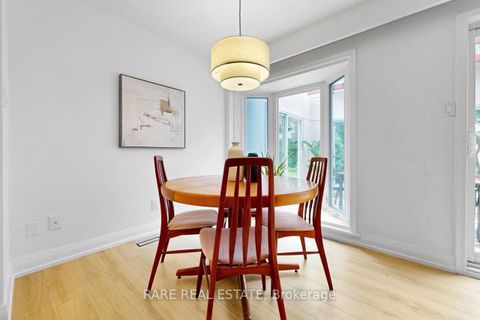 Photo 11 at 192 Three Valleys Drive, Donalda, Toronto