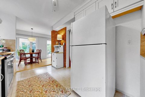 Photo 15 at 192 Three Valleys Drive, Donalda, Toronto