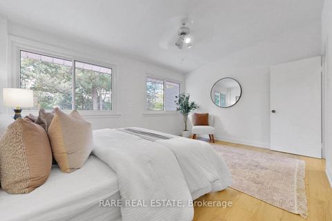 Photo 29 at 192 Three Valleys Drive, Donalda, Toronto