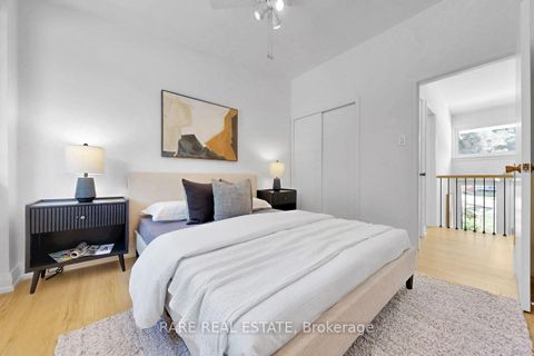 Photo 32 at 192 Three Valleys Drive, Donalda, Toronto