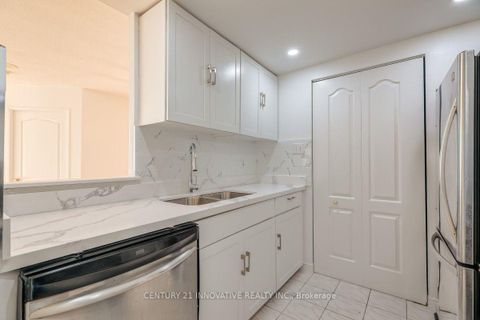 Photo 13 at 1286 - 1 Greystone Walk Drive, Kennedy Park, Toronto
