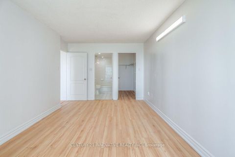 Photo 17 at 1286 - 1 Greystone Walk Drive, Kennedy Park, Toronto