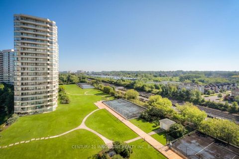 Photo 27 at 1286 - 1 Greystone Walk Drive, Kennedy Park, Toronto