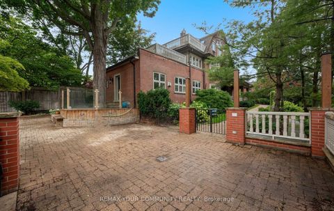 Photo 39 at 62 Indian Grove, Swansea, Toronto