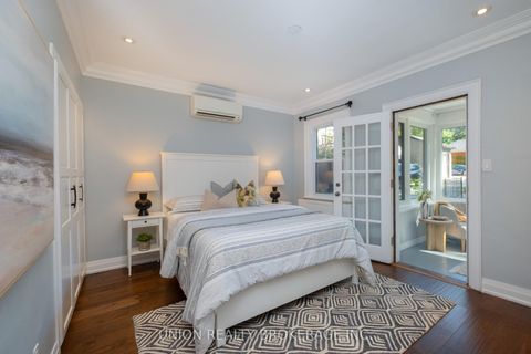 Photo 6 at 55 Pine Crescent, The Beaches, Toronto