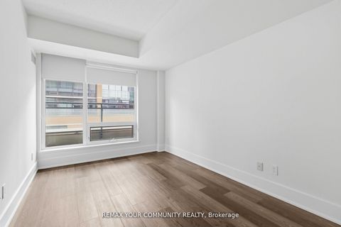 Photo 17 at 606 - 8 Scollard Street, Annex, Toronto