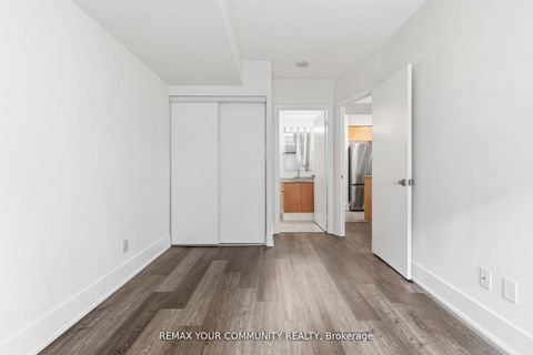 Photo 20 at 606 - 8 Scollard Street, Annex, Toronto