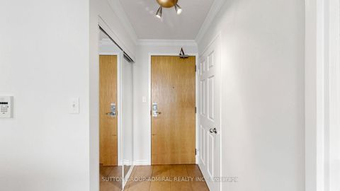 Photo 5 at 606 - 253 Merton Street, Mount Pleasant West, Toronto