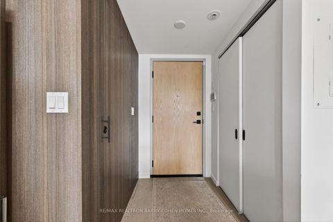 Photo 2 at 7 - 50 Bartlett Avenue, Junction, Toronto