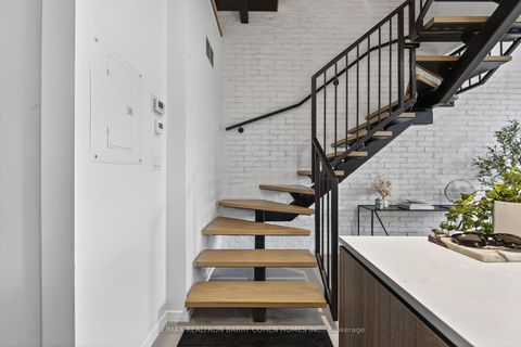 Photo 11 at 7 - 50 Bartlett Avenue, Junction, Toronto