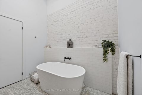 Photo 21 at 7 - 50 Bartlett Avenue, Junction, Toronto