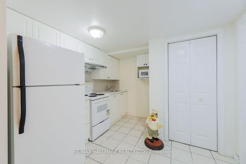 Photo 14 at 1 - 83 Rameau Drive, Hillcrest Village, Toronto