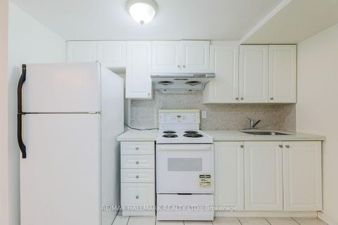 Photo 15 at 1 - 83 Rameau Drive, Hillcrest Village, Toronto