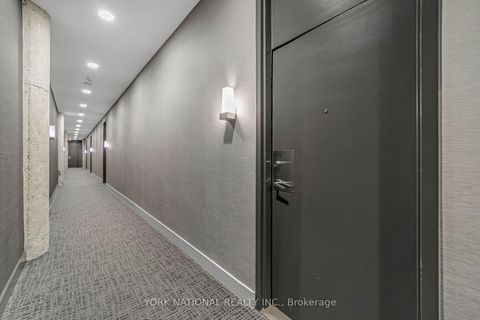 Photo 6 at 409 - 637 Lake Shore Boulevard W, Niagara, Toronto