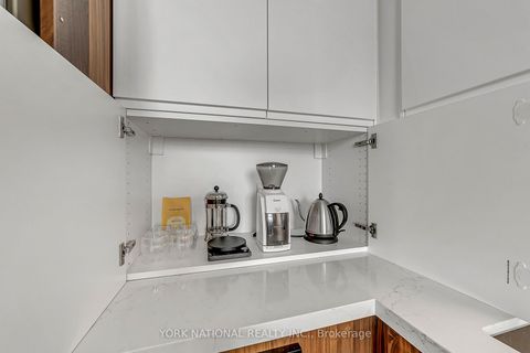 Photo 12 at 409 - 637 Lake Shore Boulevard W, Niagara, Toronto