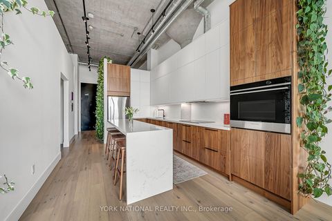 Photo 17 at 409 - 637 Lake Shore Boulevard W, Niagara, Toronto