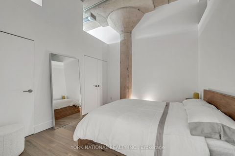 Photo 20 at 409 - 637 Lake Shore Boulevard W, Niagara, Toronto