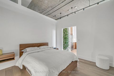 Photo 21 at 409 - 637 Lake Shore Boulevard W, Niagara, Toronto
