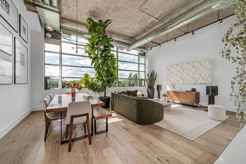 Photo 25 at 409 - 637 Lake Shore Boulevard W, Niagara, Toronto