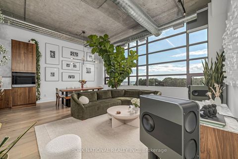 Photo 35 at 409 - 637 Lake Shore Boulevard W, Niagara, Toronto