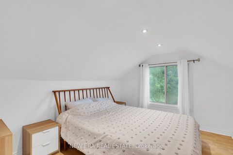 Photo 20 at 2 Foch Avenue, Alderwood, Toronto