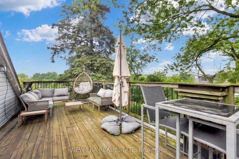 Photo 24 at 2 Foch Avenue, Alderwood, Toronto