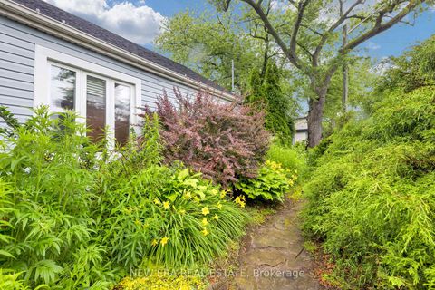 Photo 31 at 2 Foch Avenue, Alderwood, Toronto